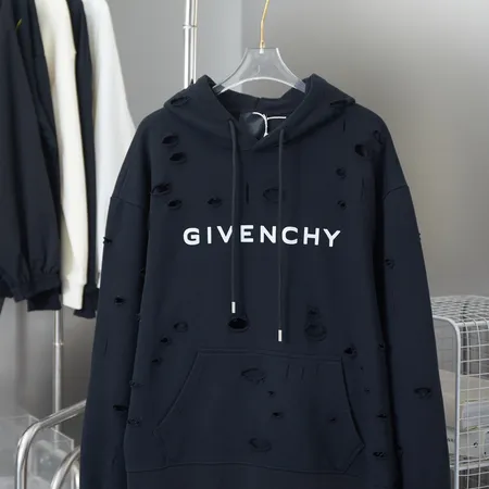 ジバンシィ パーカー