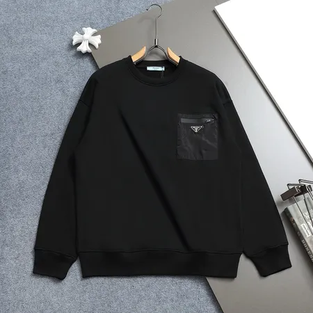 プラダ パーカー