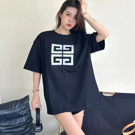 ジバンシィ Tシャツ