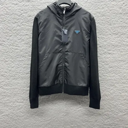 プラダ ジャケット