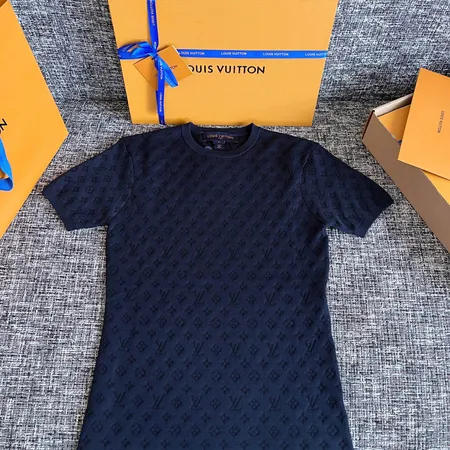 ルイヴィトン Tシャツ