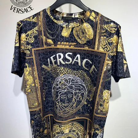 ヴェルサーチ Tシャツ