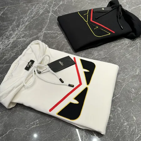 フェンディ パーカー