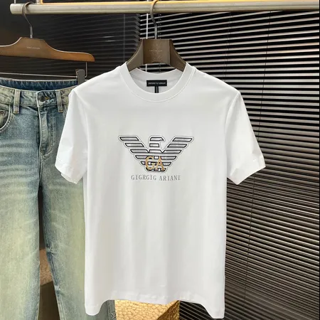 アルマーニ Tシャツ