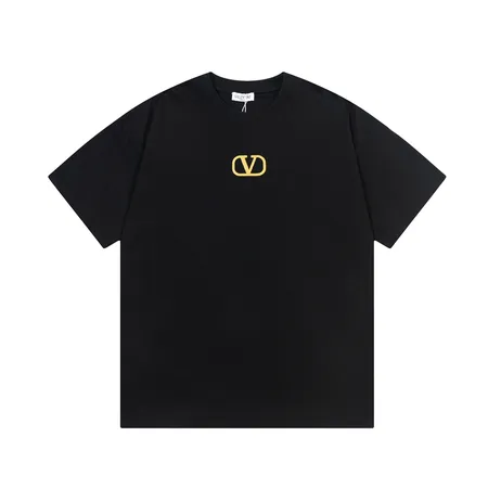 ヴァレンティノ Tシャツ