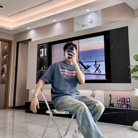 ミュウミュウ Tシャツ