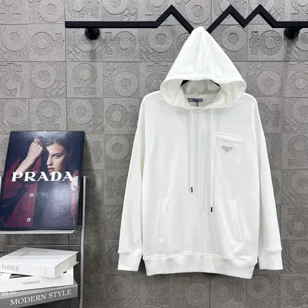 プラダ パーカー