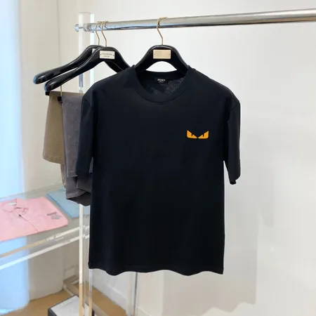 フェンディ Tシャツ