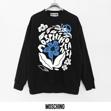 モスキーノ パーカー