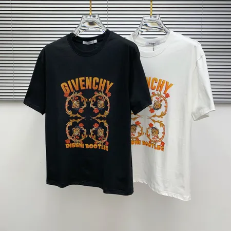 ジバンシィ Tシャツ