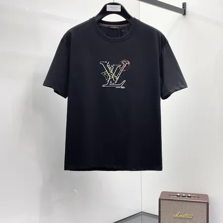 ルイヴィトン Tシャツ
