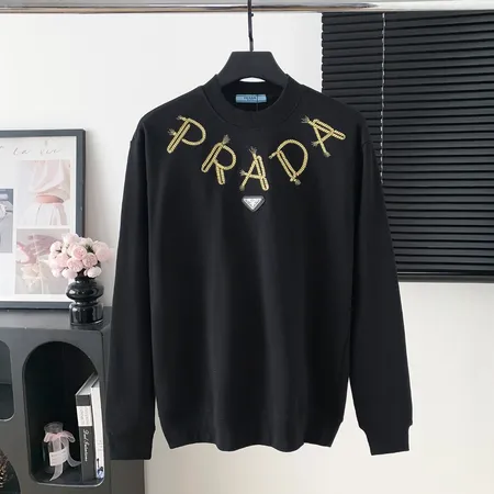 プラダ パーカー