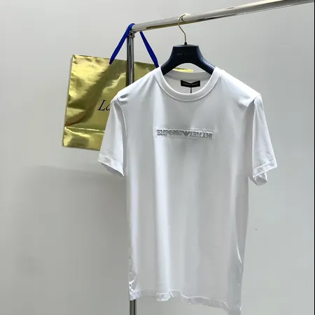 アルマーニ Tシャツ