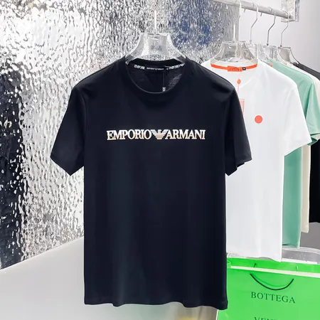 アルマーニ Tシャツ