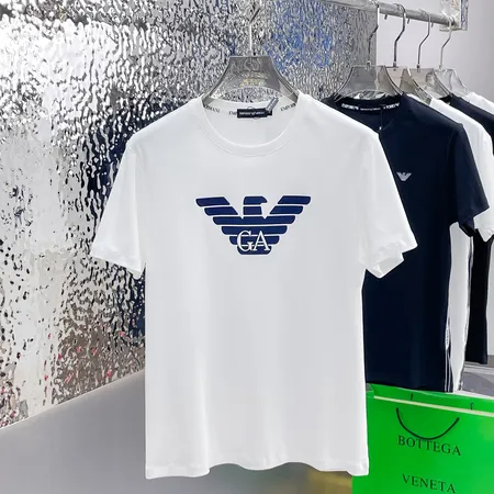 アルマーニ Tシャツ