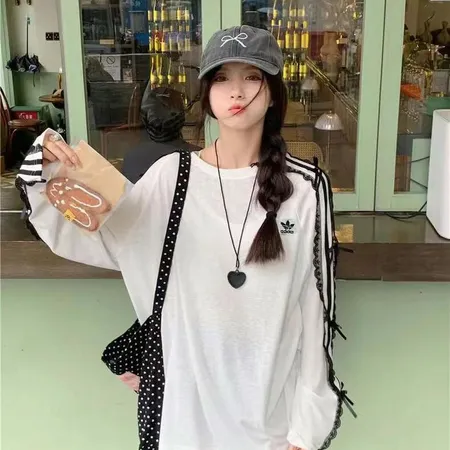 アディダス パーカー