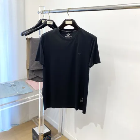 アルマーニ Tシャツ