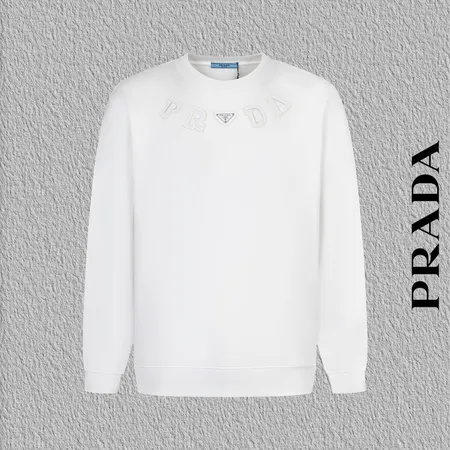 プラダ パーカー