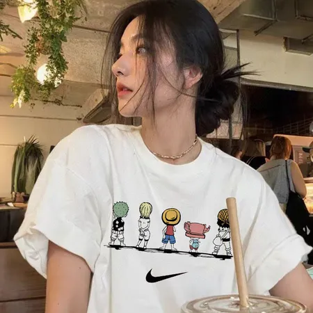 ナイキ Tシャツ