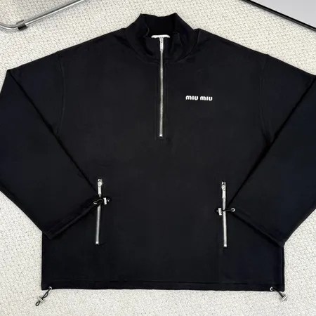 ミュウミュウ パーカー