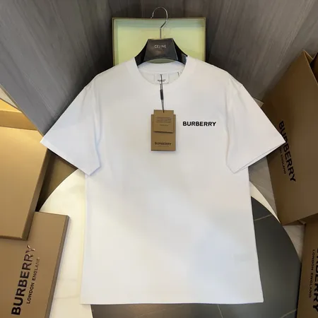 バーバリー ス Tシャツ