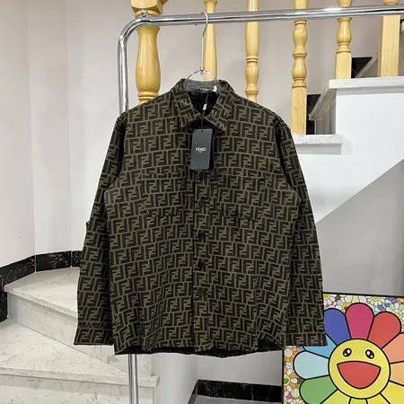 フェンディ シャツ