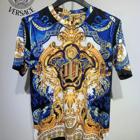 ヴェルサーチ Tシャツ