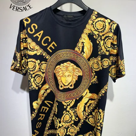 ヴェルサーチ Tシャツ