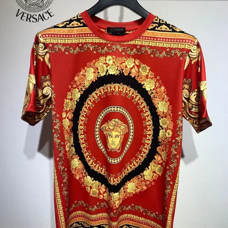 ヴェルサーチ Tシャツ