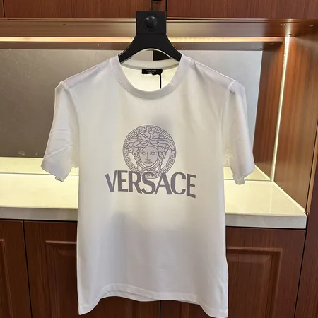 ヴェルサーチ Tシャツ