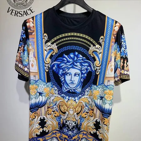 ヴェルサーチ Tシャツ