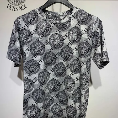 ヴェルサーチ Tシャツ