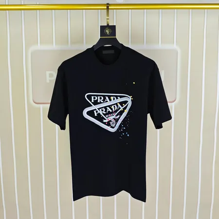 プラダ Tシャツ
