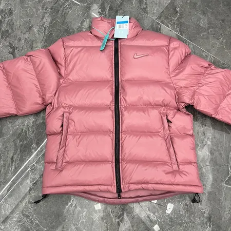 ナイキ ダウンジャケット