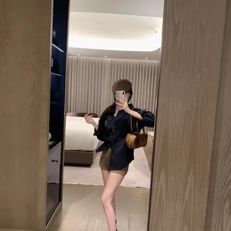 イブサンローラン シャツ