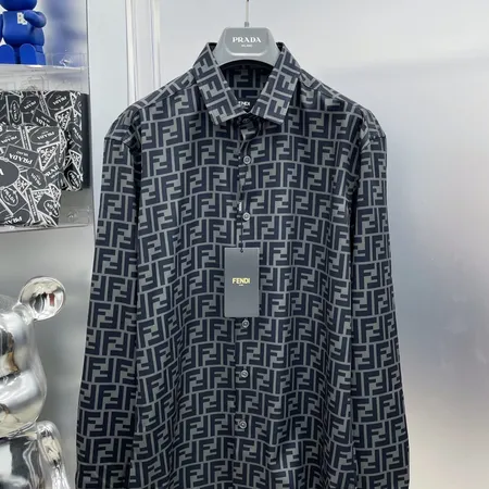 フェンディ シャツ