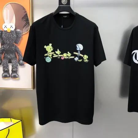フェンディ Tシャツ