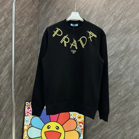 プラダ パーカー