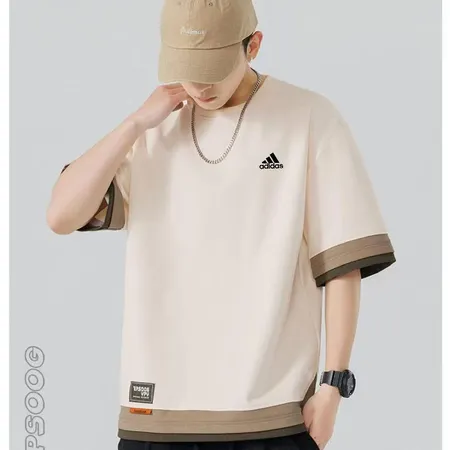 アディダス Tシャツ