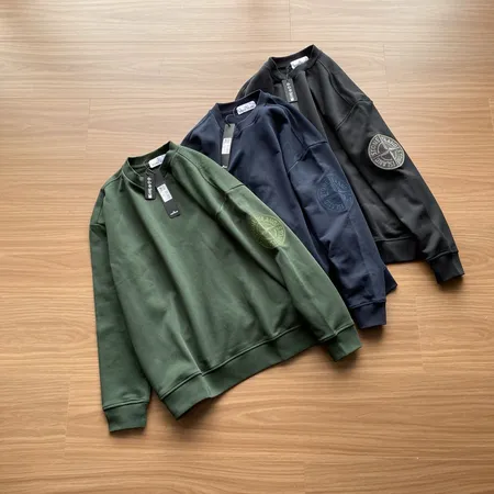 ストーンアイランド パーカー