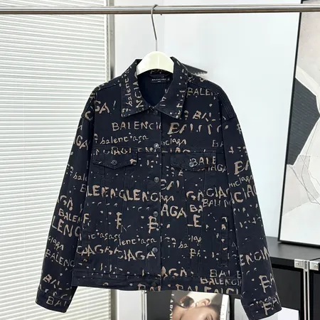 バレンシアガ ジャケット