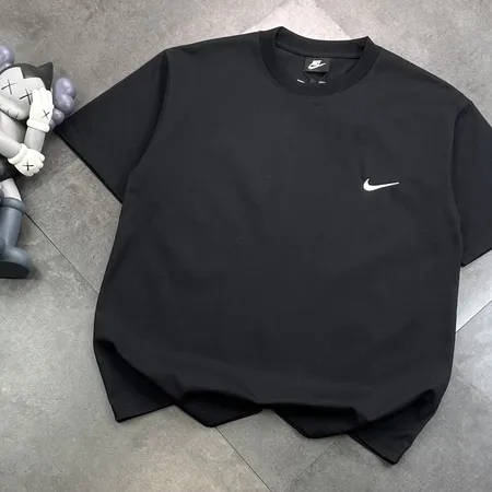 ナイキ Tシャツ