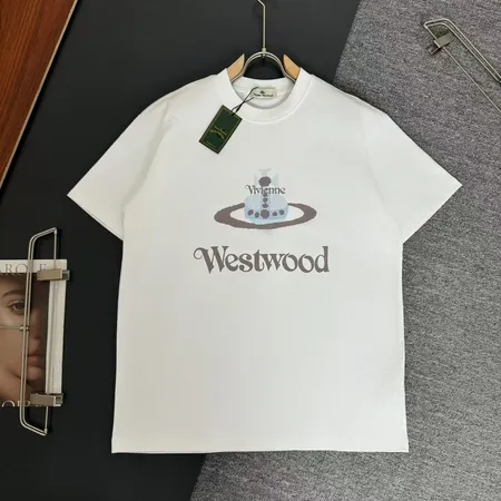 ヴィヴィアン・ウエストウッド Tシャツ