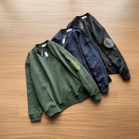 ストーンアイランド パーカー