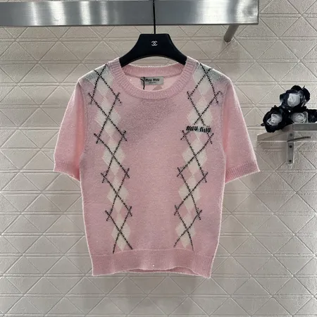 ミュウミュウ Tシャツ