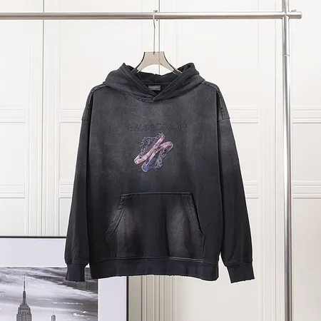 バレンシアガ パーカー