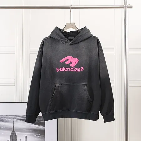 バレンシアガ パーカー