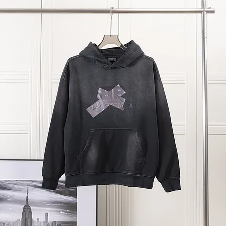 バレンシアガ パーカー