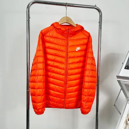 ナイキ ダウンジャケット