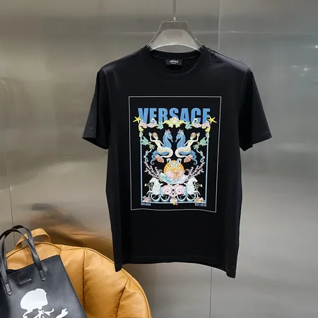 ヴェルサーチ Tシャツ